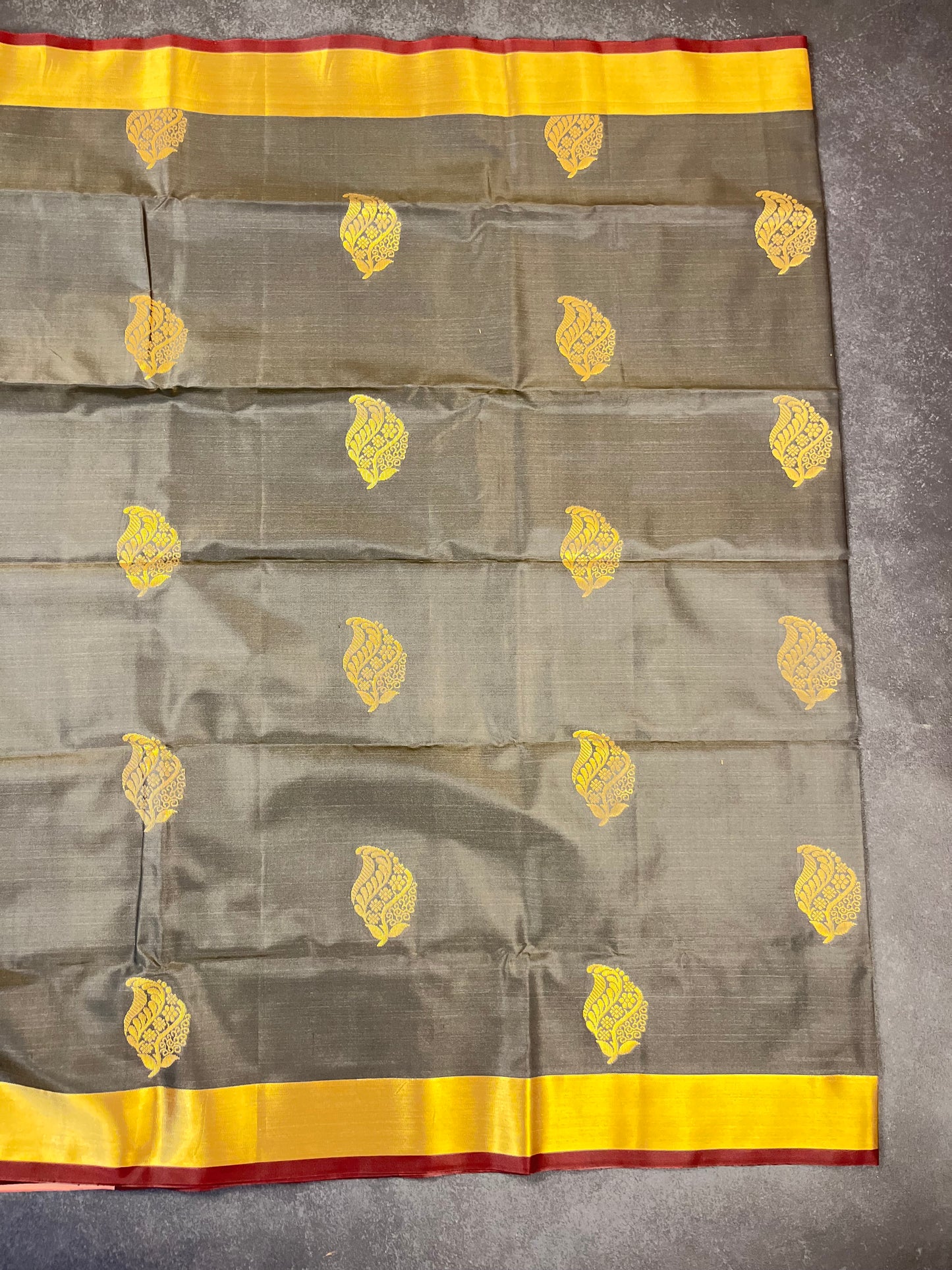 Saree 043