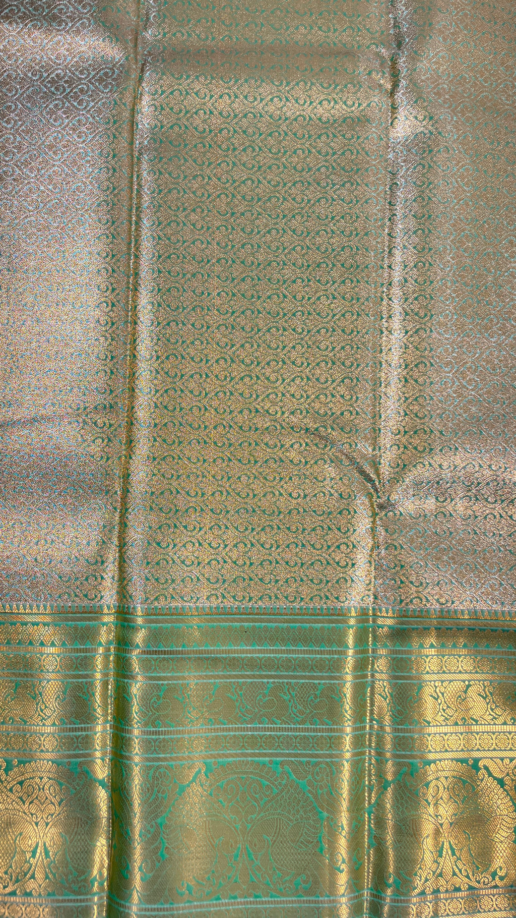 Aaravi – The Glow of Serenity