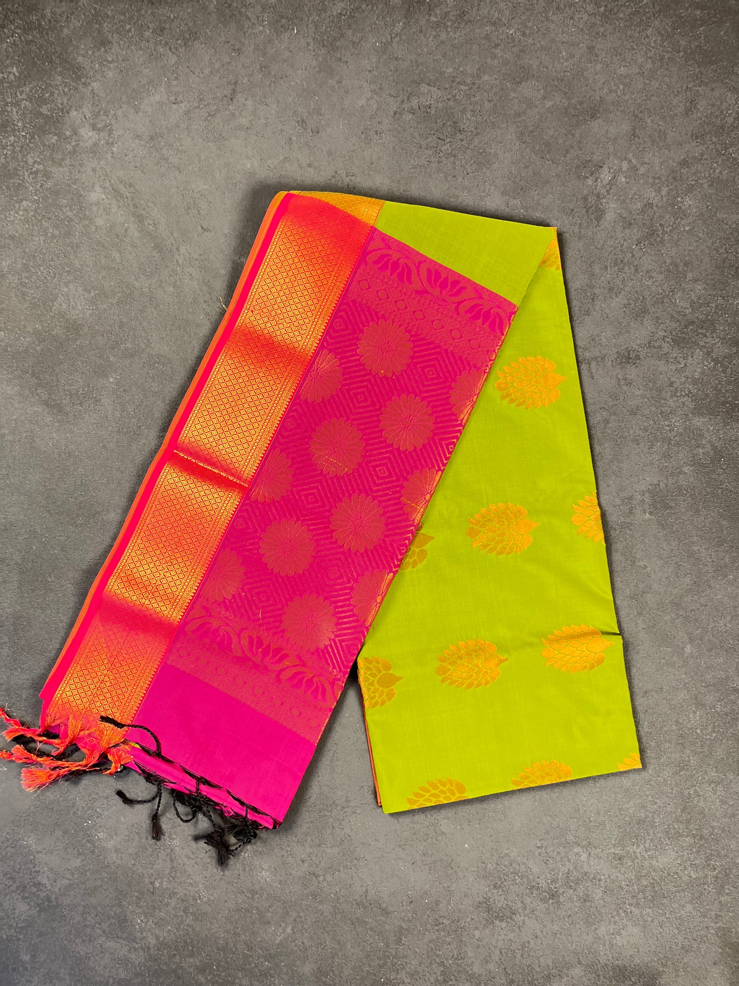 Saree 064