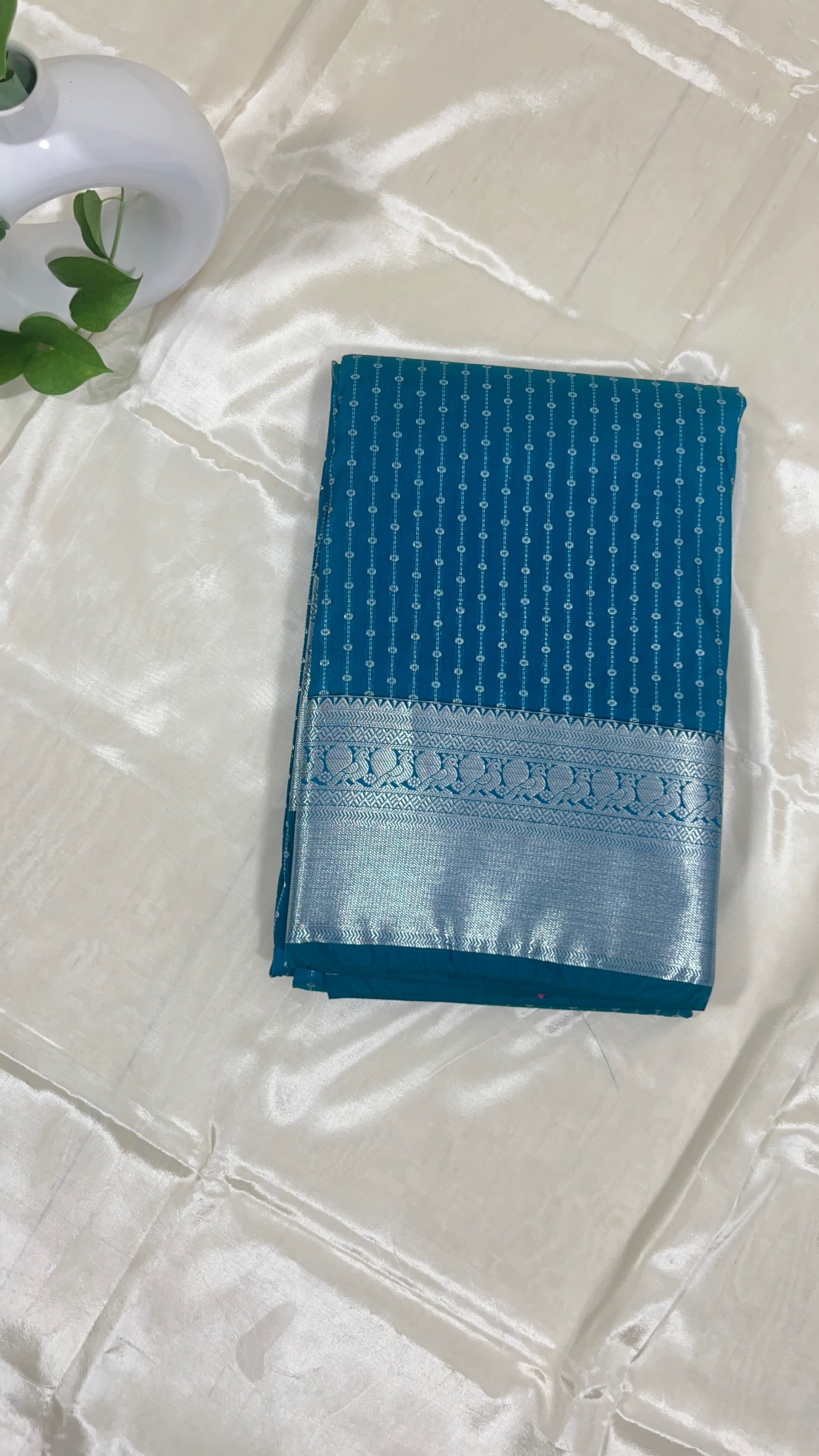 Neeltara – The Ocean Whisper