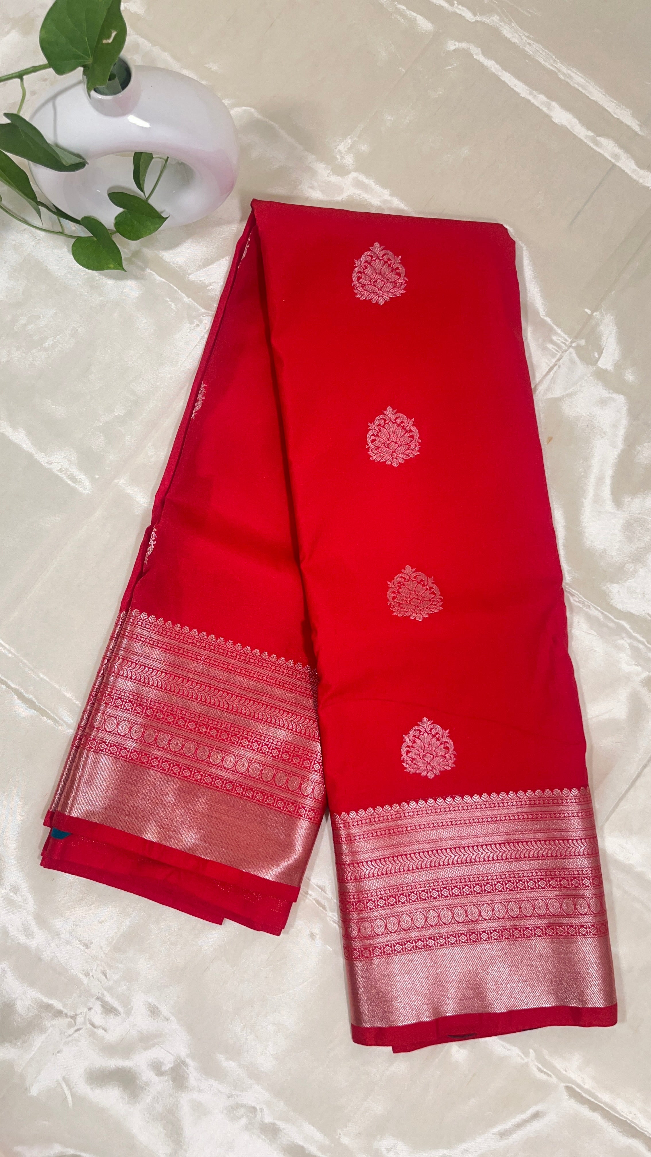 Kavya – The Scarlet Muse