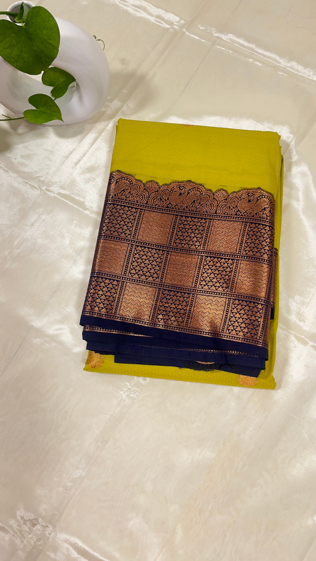 Saree 77