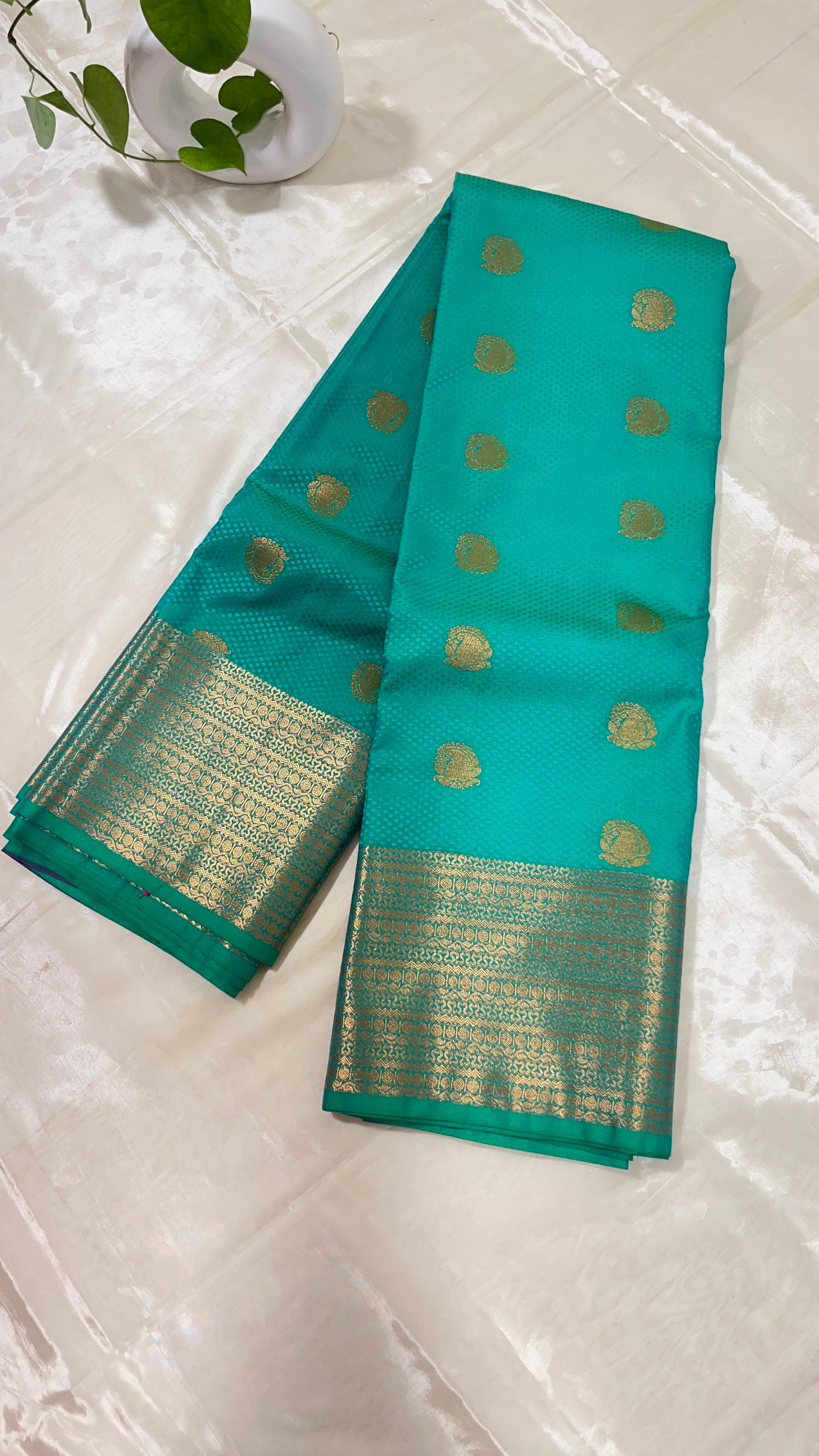 Saree 80
