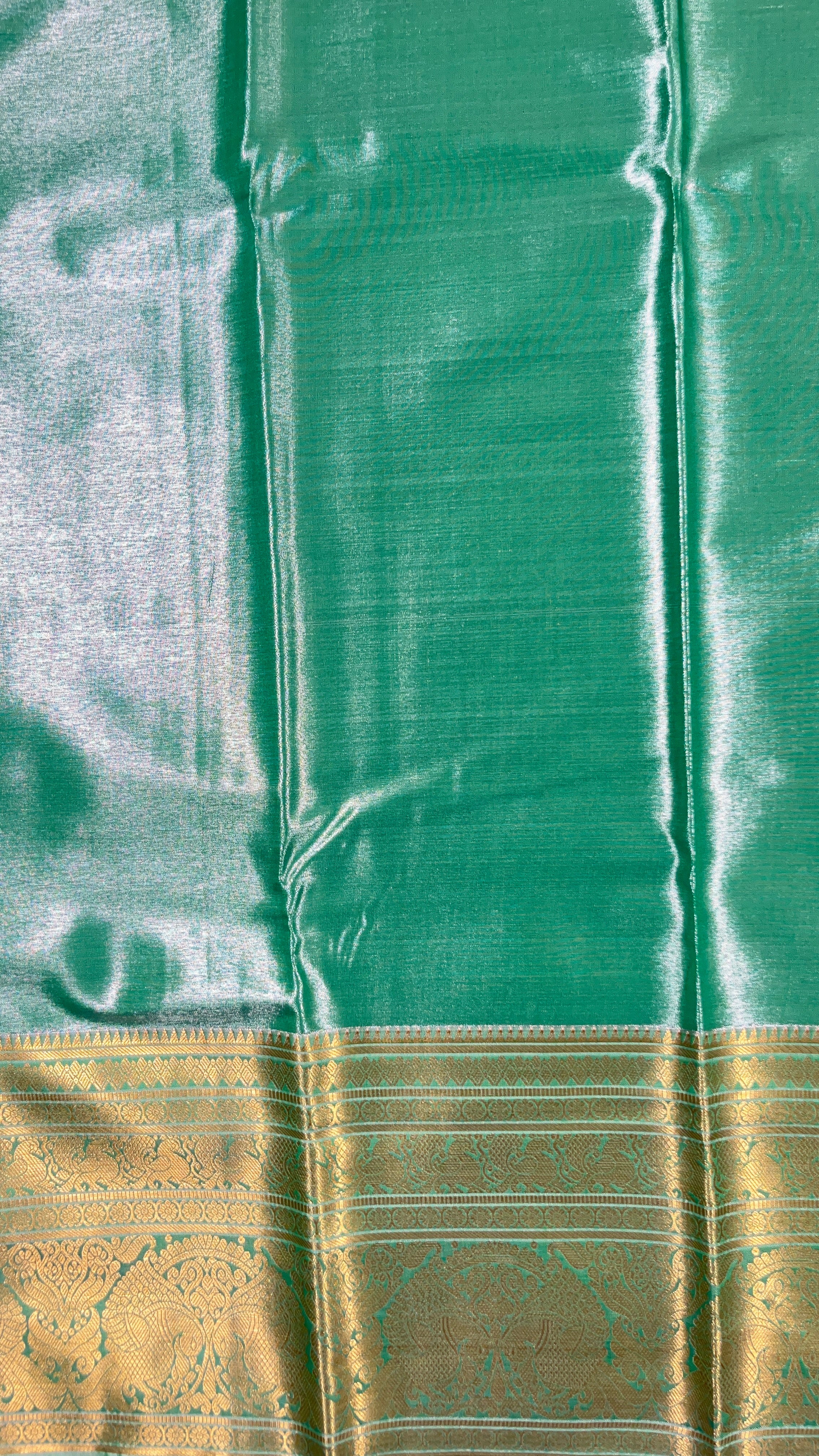 Aaravi – The Glow of Serenity