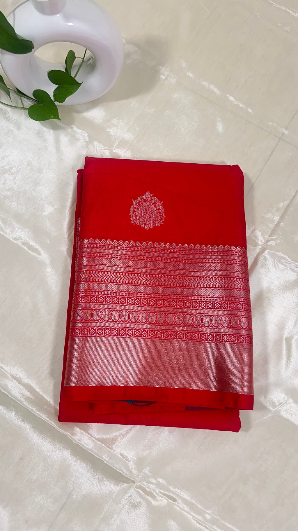 Kavya – The Scarlet Muse