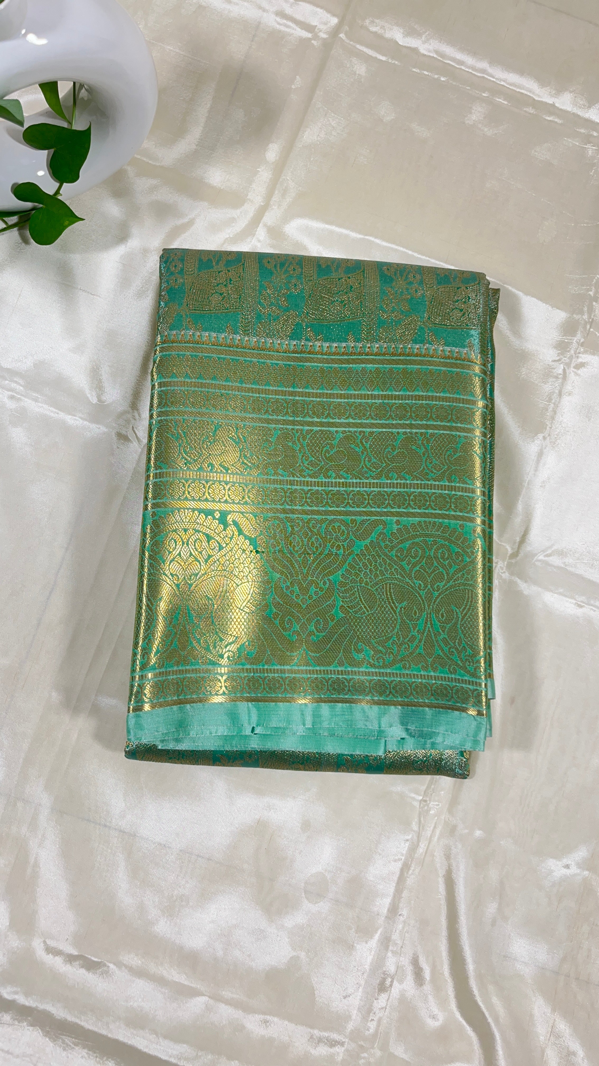 Aaravi – The Glow of Serenity