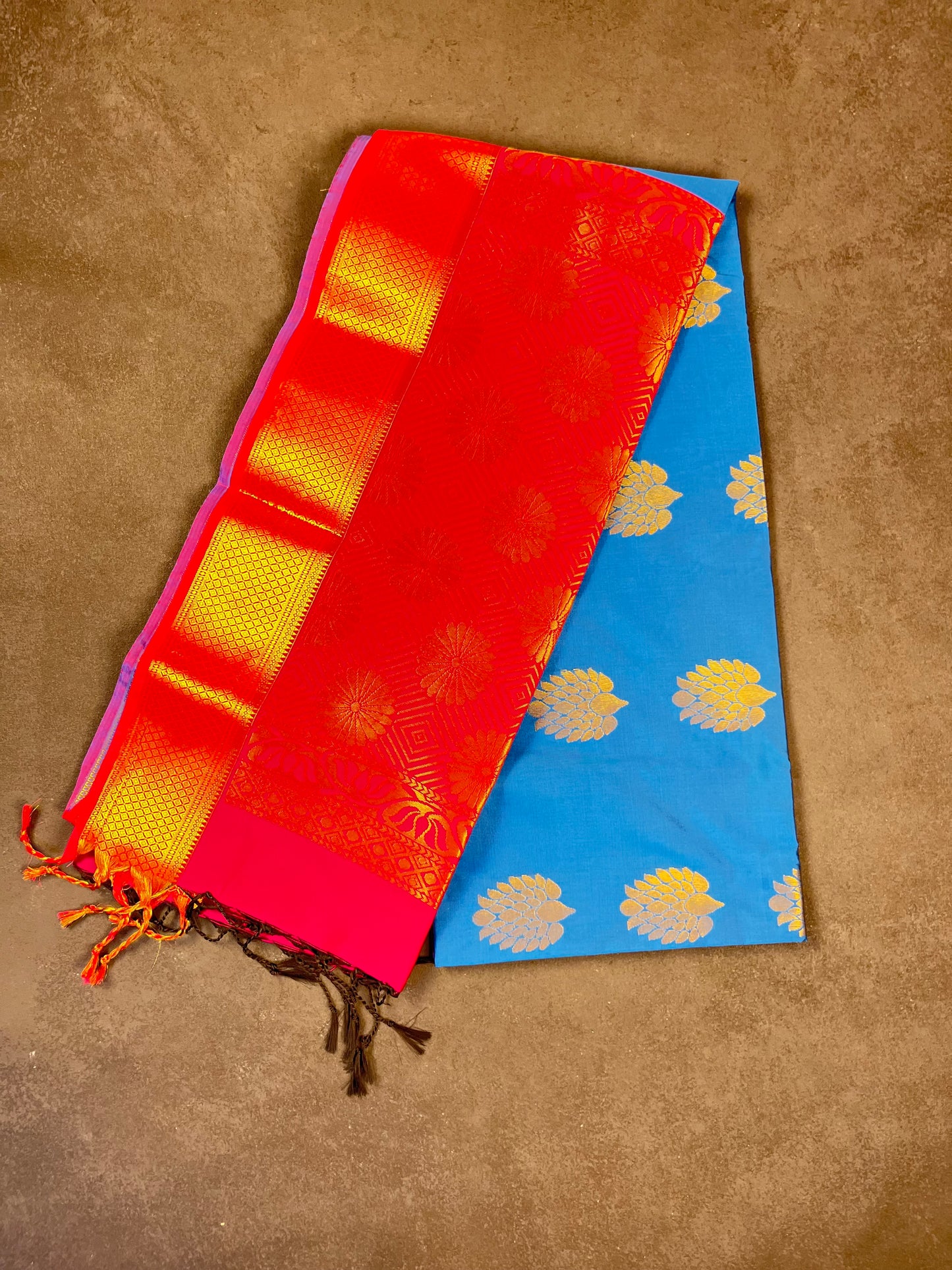 Saree 050